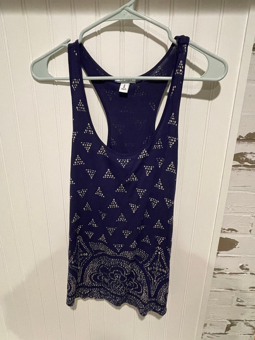 Old navy navy blue accent tank top size medium